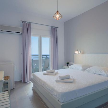 Pantheon Hotel Patitiri  Luaran gambar