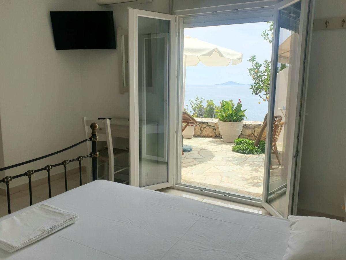 Pantheon Hotel Patitiri  Luaran gambar