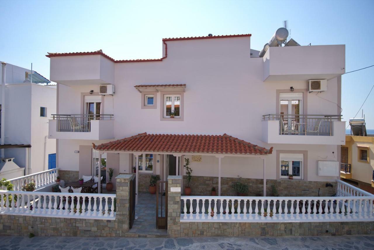 Pantheon Hotel Patitiri  Luaran gambar